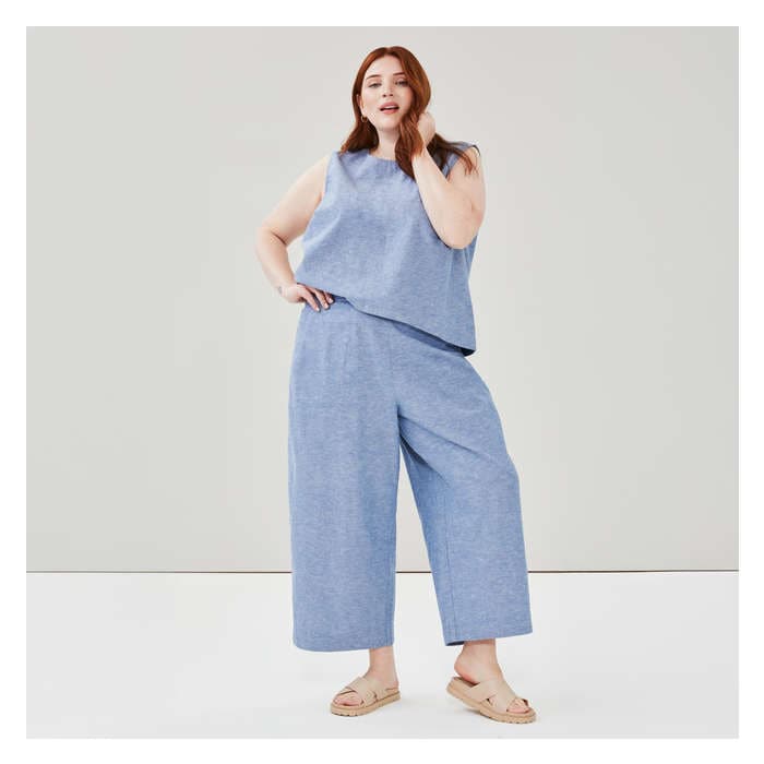 Women+ Linen Blend Crop Trouser